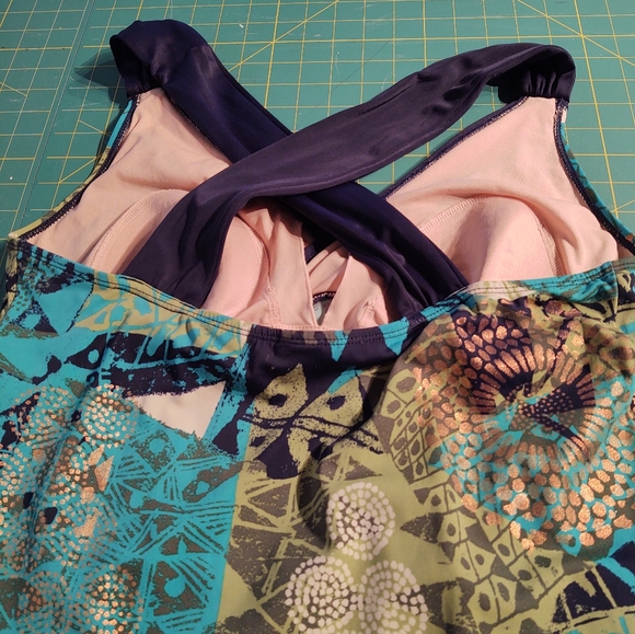 Islander One Piece Bathing Suit Size 18 - Picture 8 of 13